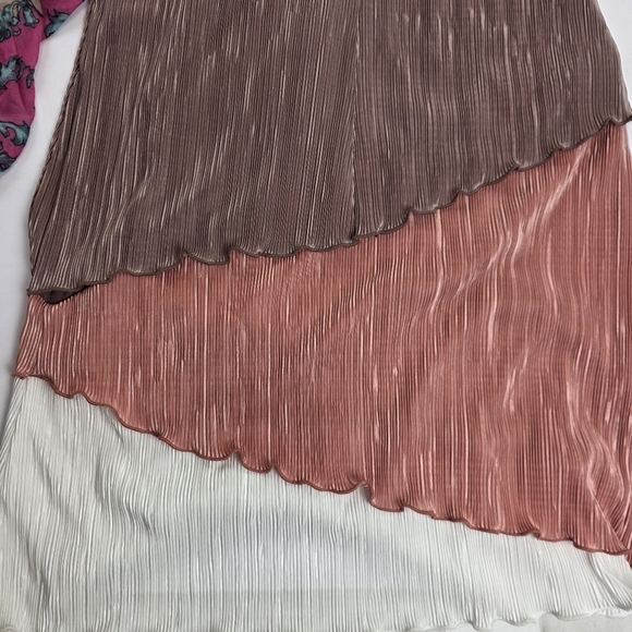 Connected Elegant Color block Mauve Pleated Dress Sz 12 - Picture 11 of 14